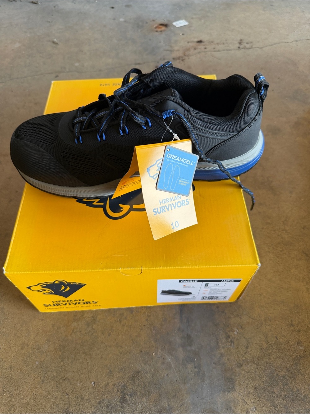 Herman Survivors CASSLE Men's Black & Blue Athletic Shoe. SIZE 10 NIB.